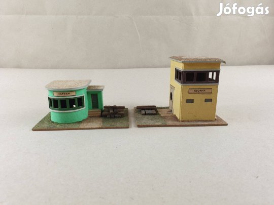 H0-ás Tóth Lajos Féle (?) Vasúti Épület , 2 db Egyben - Csorna - Hatva
