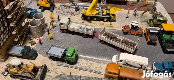 H0 épülő ház+aszfaltozás diorama részletes kidolgozással , 60x40cm /