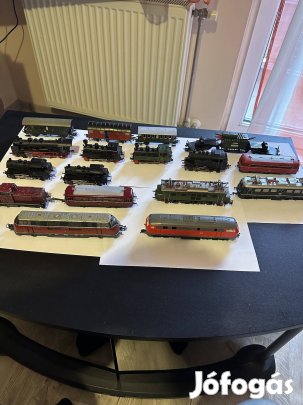 H0 mozdony kocsi gyűjtemény eladó 