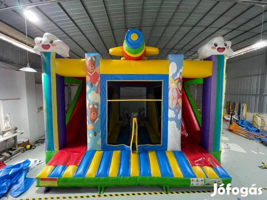 HJ83 Macis duplacsúszdás, akadályos légvár ugrálóvár