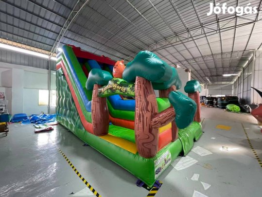 HJ92 Erdei állatok óriáscsúszda légvár ugrálóvár