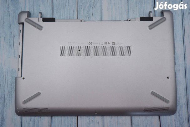 HP 250 G6 laptop alsó ház kis hibával 929894-001 AP204000890