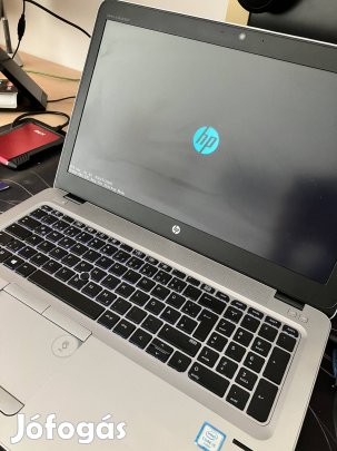 HP Elitebook 15.6c 8GB 256SSD