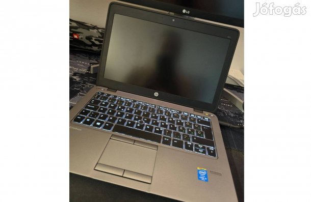 HP Elitebook 820 G2 i5 - 12,5" - 256 GB SSD üzleti laptop