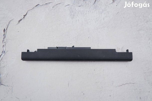 HP laptop akkumulátor hibás HS04