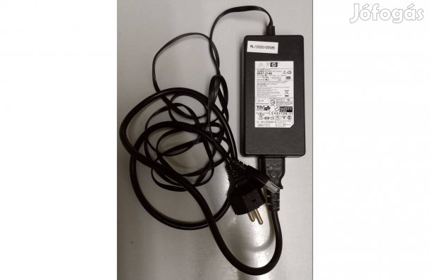 HP nyomtatóhoz hálózati betáp-adapter és adatkábel
