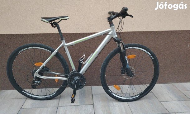 HT 28"-os olaj- tárcsafékes, aluvázas, teleszkópos, cross trekking