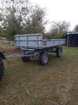 HW 6011-es pótkocsi