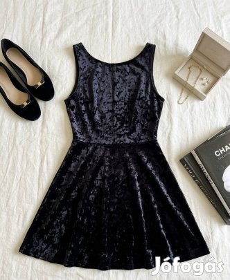 H&M fekete kis ruha M méret