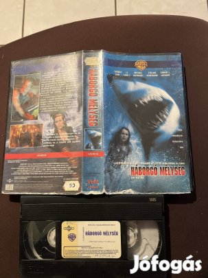 Háborgó mélység horror vhs kistok 