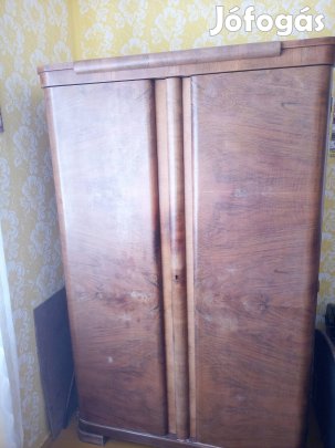 Hagyatékból bútorok! 