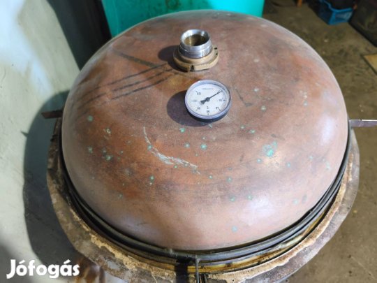 Hagyatékból megmaradt pálinkafőző