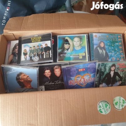 Hagyatékból származó Eredeti CD És DVD lemezek  újszerű