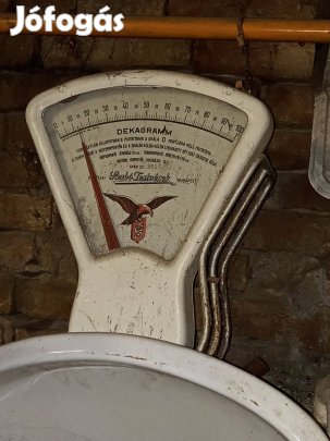 Hagyományos bolti mérleg fellelt állapotban