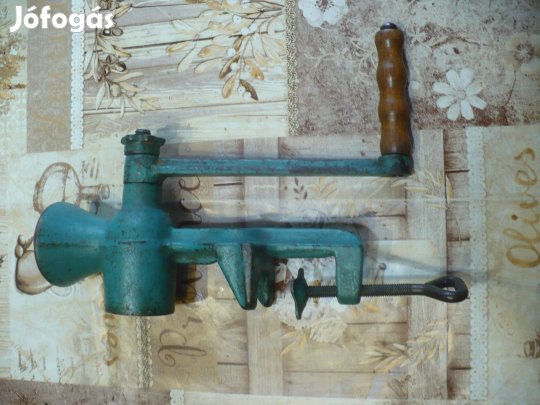 Hagyományos mákdaráló