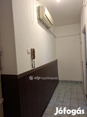 Hajdúböszörményi eladó 56 nm-es lakás