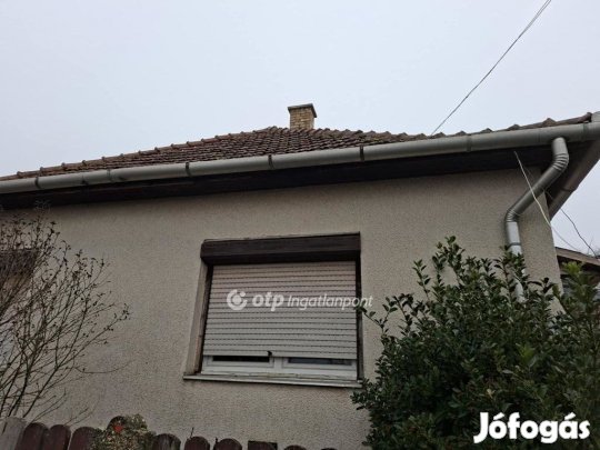 Hajdúböszörményi eladó 70 nm-es ház