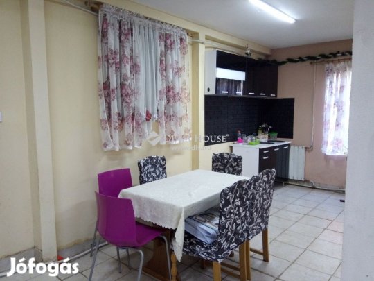 Hajdúhadházi eladó 138 nm-es ház