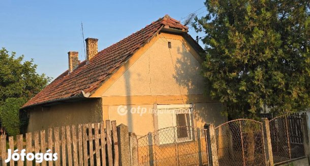 Hajdúhadházi eladó 50 nm-es ház