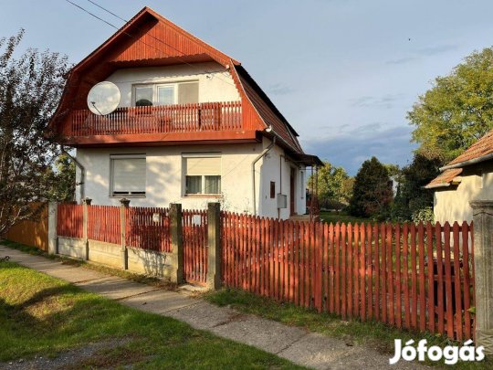 Hajdúnánás 120 nm-es ház eladó