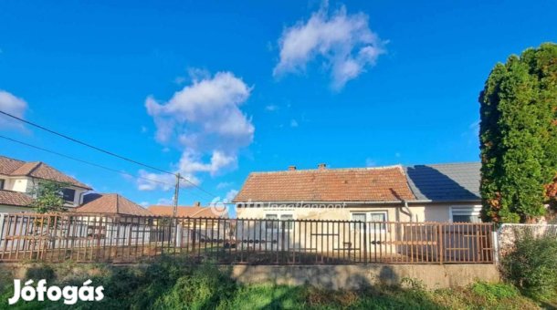 Hajdúnánási eladó 56 nm-es ház