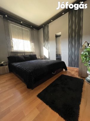 Hajdúsámson, Sámsonkert téglaépítésű sorház, 3 szoba, 50 m