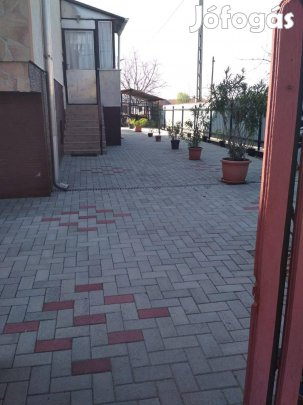 Hajdúsámson eladó családi ház 