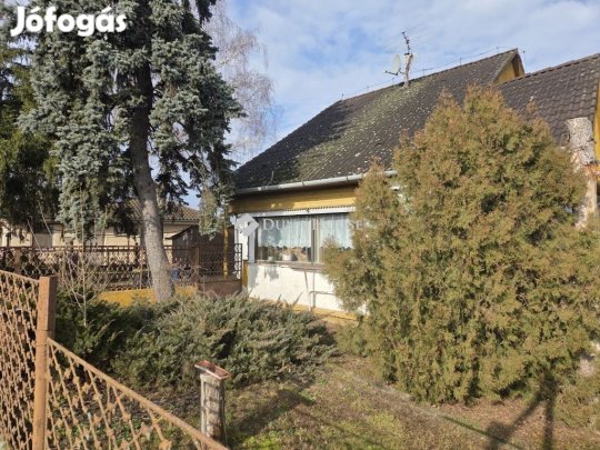 Hajdúsámsoni 65 nm-es ház eladó