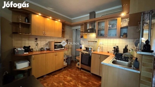 Hajdúsámsoni eladó 85 nm-es ház