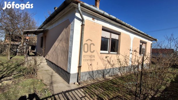 Hajdúsámsoni eladó vegyesfalazatú családi ház