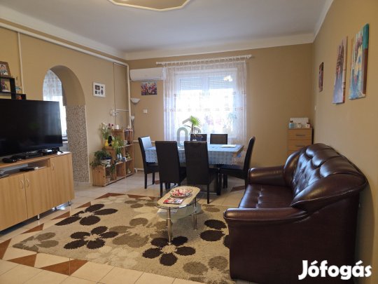 Hajdúsámsoni eladó ytong családi ház