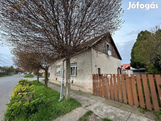 Hajdúszoboszlói 120 nm-es ház eladó