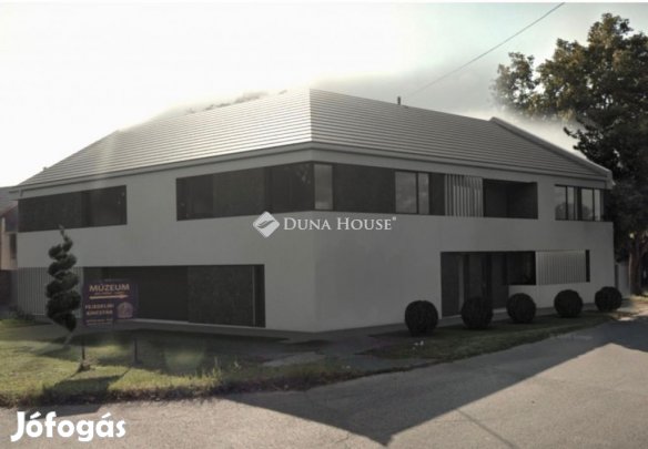 Hajdúszoboszlói 67 nm-es lakás eladó