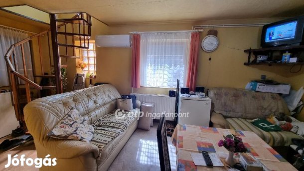 Hajdúszoboszlói 78 nm-es ház eladó
