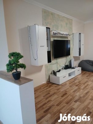 Hajdúszoboszlói 88 nm-es lakás eladó