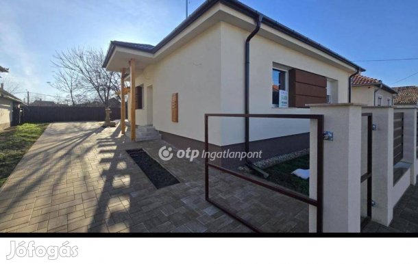 Hajdúszoboszlói 93 nm-es ház eladó #5131737