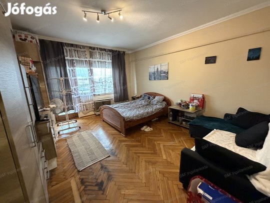 Hajdúszoboszlón 1,5 szobás 45 m2-es lakás