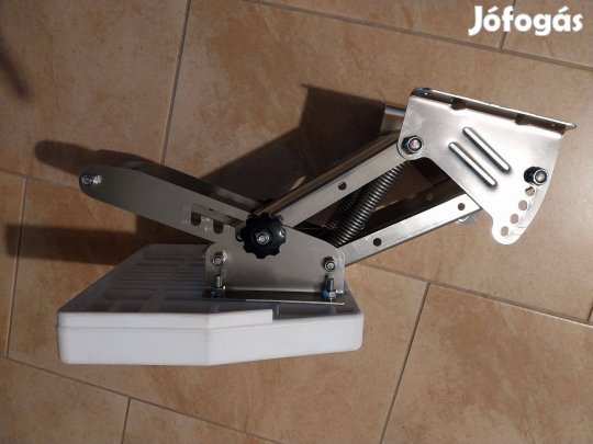 Hajó, csónak motor tartóbak