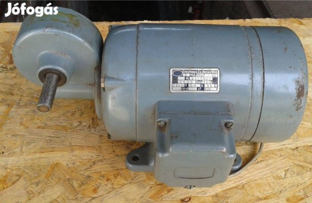 Hajtóműves 220 V-os villanymotor eladó !