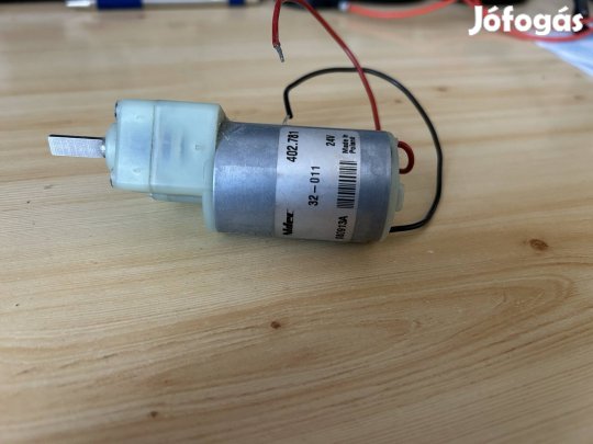 Hajtóműves DC motor