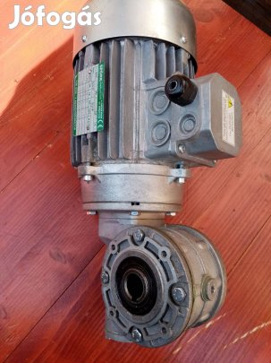 Hajtóműves villanymotor