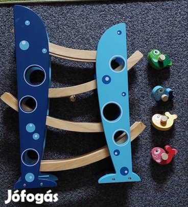 Halacska csúszda játék fából eladó 