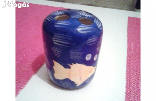 Halacskás kék színű fogkefe tartó kerámiából 450,-Ft