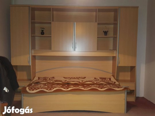 Hálószobabutor