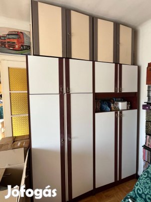 Hálószobai szekrénysor szép állapotban eladó
