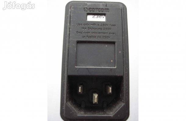 Hálózati áram szűrő egység beépített biztosítékkal