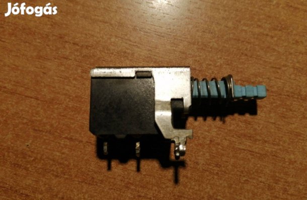 Hálózati kapcsoló NYÁK-ra