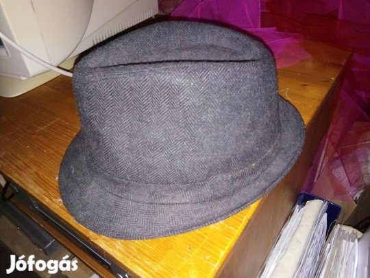 Halszálkás kalap eladó XL-es méretben