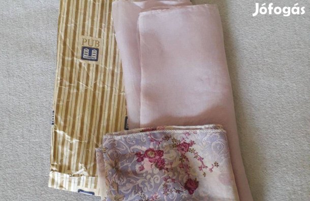 Halványlila női sálak, 2 db