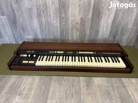 Hammond Xk-2, + opcionálisan megvásárolható keménytok